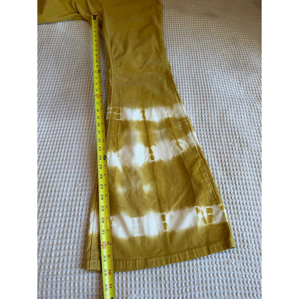 Rare Free People Gold We The Free Tie Dye Super Flare Pull On Corduroy Jeans 32 - Picture 6 of 12